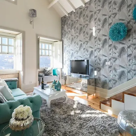 Platinum Loft Apartment